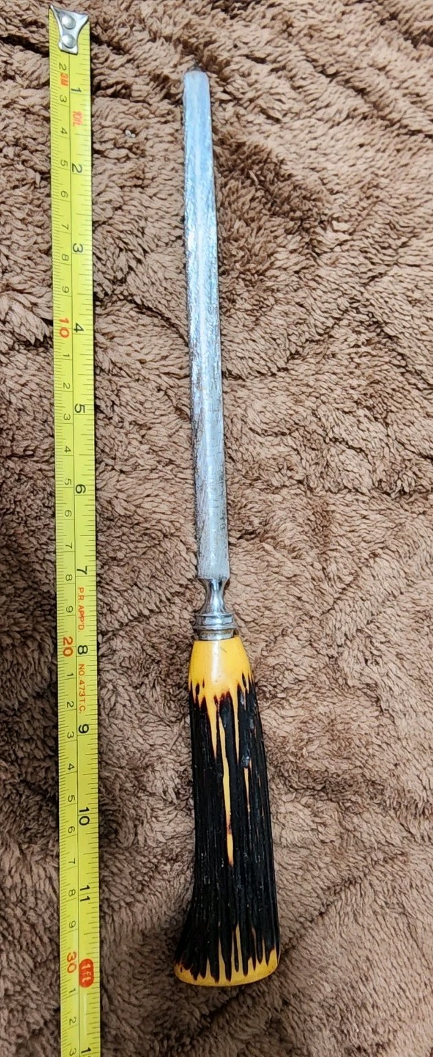 VINTAGE BAKELITE STEER HORN STYLE HANDLED METAL ROD HONE / KNIFE SHARPENER