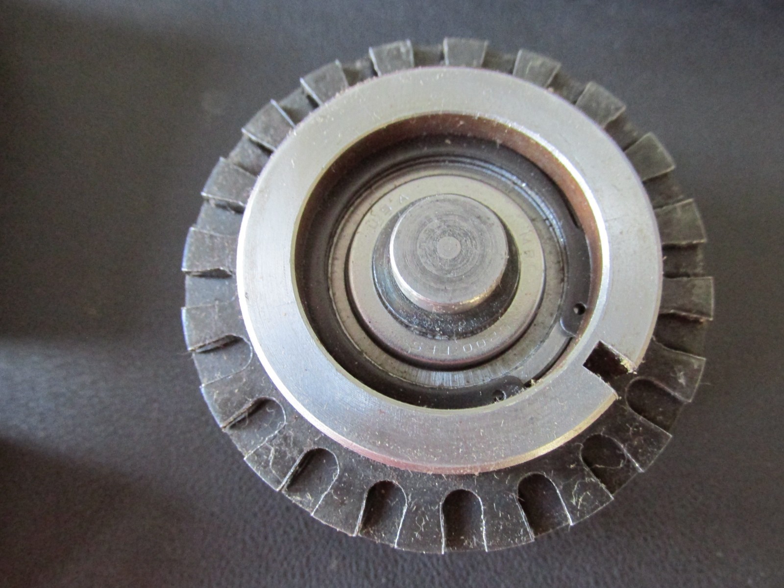 Desmond precision ball bearing bb-10