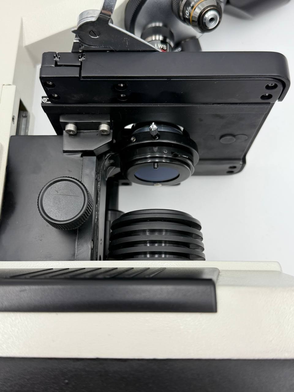 Omega Binocular Compound Microscope Tested & Working Labomed Lenses Carry Bag