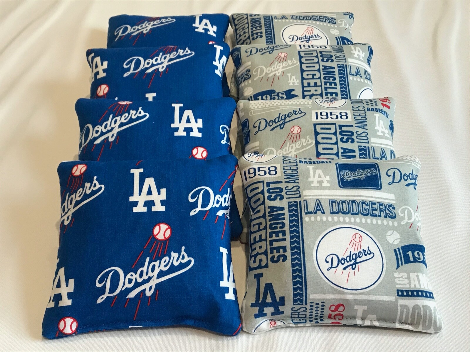 LOS ANGELES LA DODGERS CORNHOLE BEAN BAGS SET OF 8 TOP QUALITY TOSS GAME