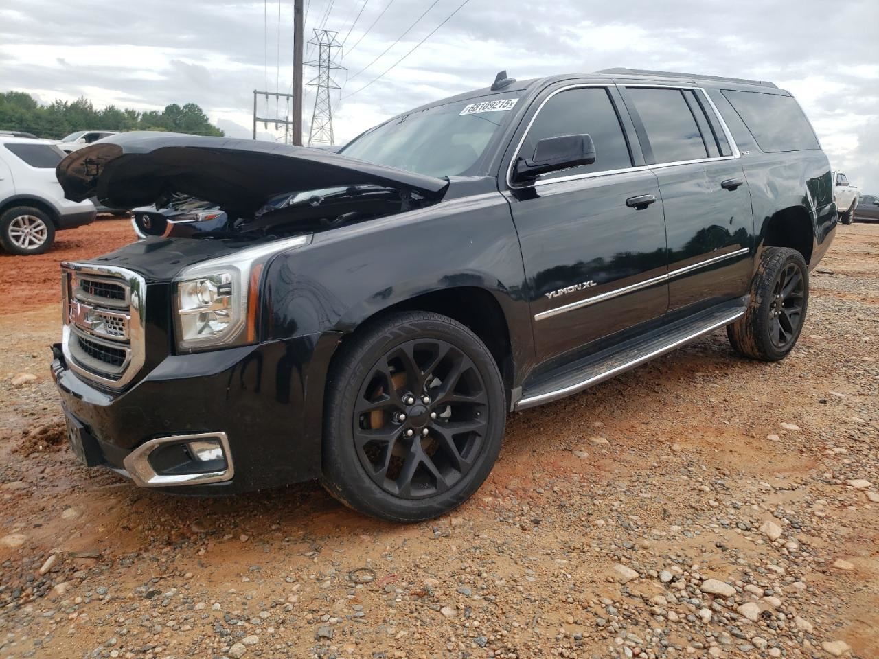 YUKONXL15 2016 Glove Box 4834620