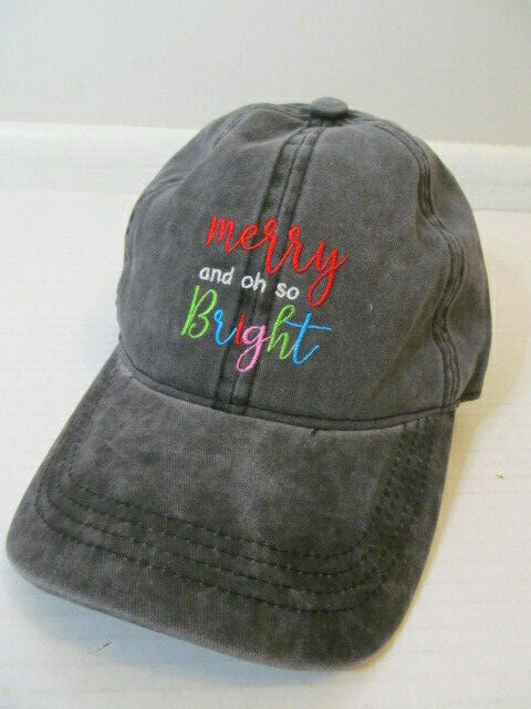 David and Young Holiday Merry and Oh So Bright Hat Ball Cap, One Size