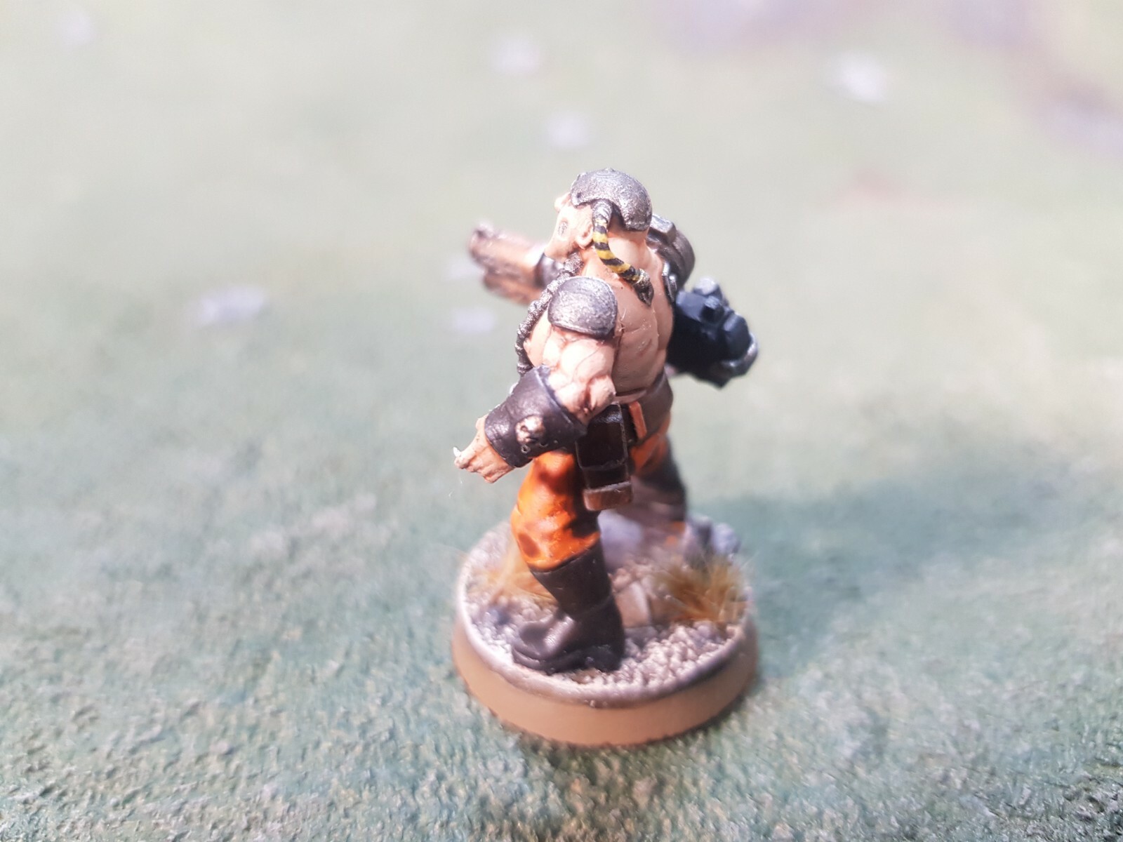 Cyborg With Melta Weapon Fits Servitor