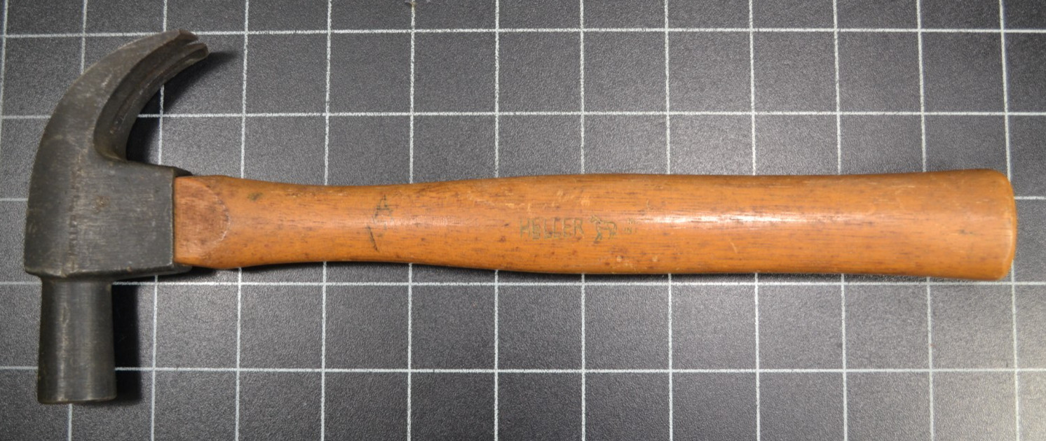 HELLER - ROUND FACE NAIL HAMMER - 16oz HEAD - LOOKS TO BE UNUSED