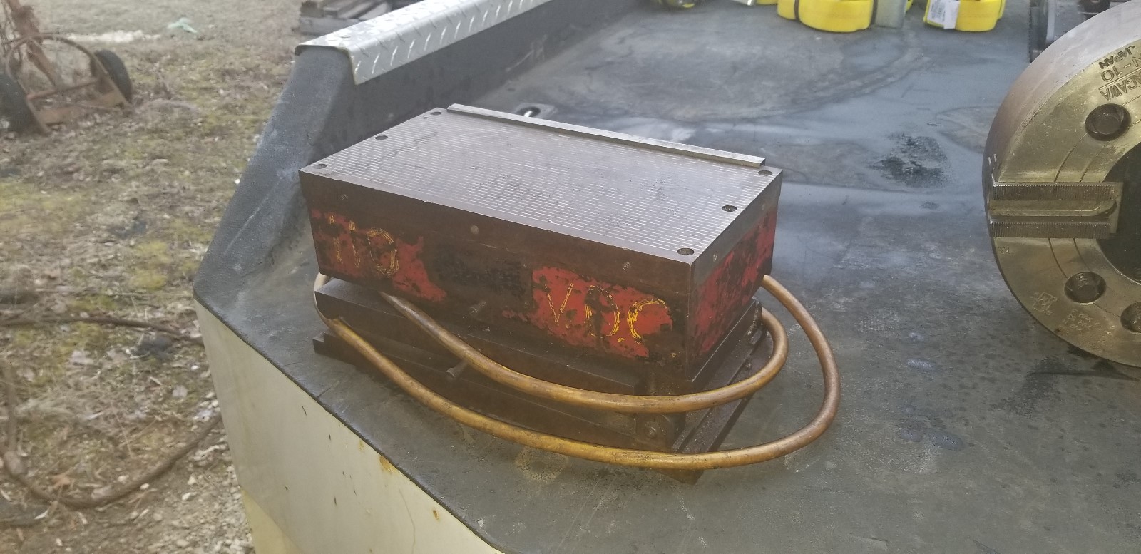 6'' x 12'' Magnetic Chuck w/o Controller, Mounted on Tilting Frame, 110v 1ph