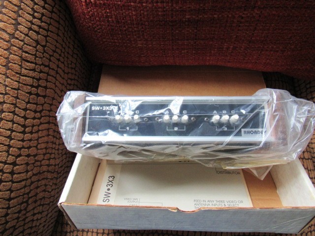 NEW-NIB-NOS vintage RHODES BRAND MODEL SW-3X3. VIDEO SWITCHER-DISTRIBUTOR. USA