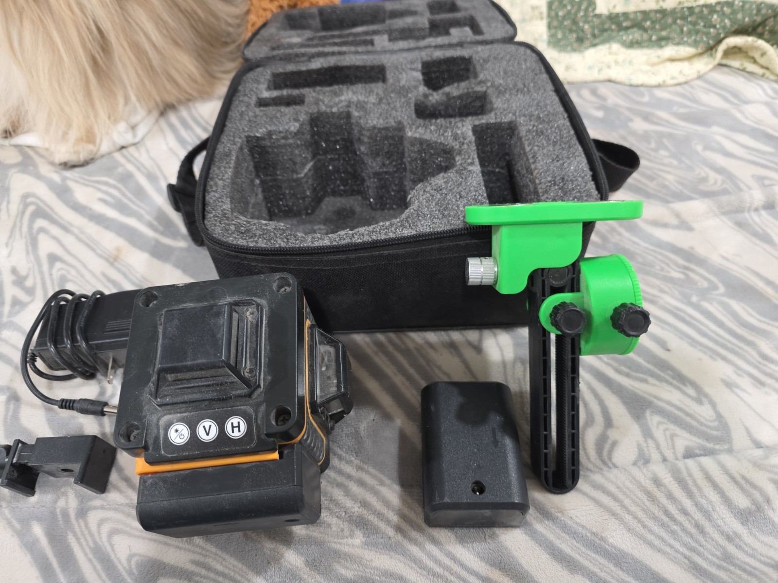 4D Green Laser Level Self Leveling Kit w/ Case Remote Battery Mount