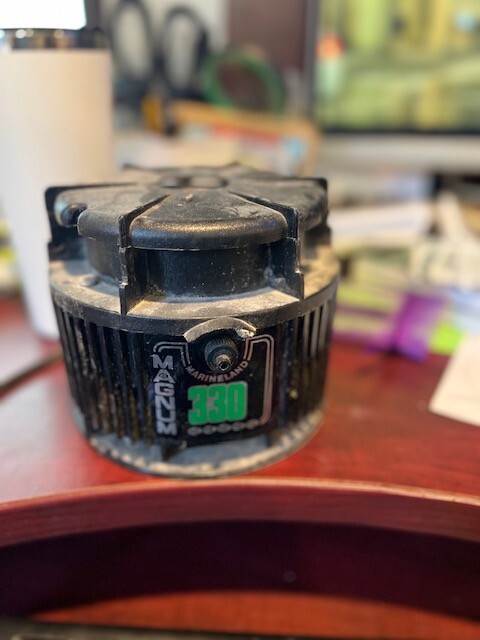 Marineland Magnum 330 motor pump aquarium