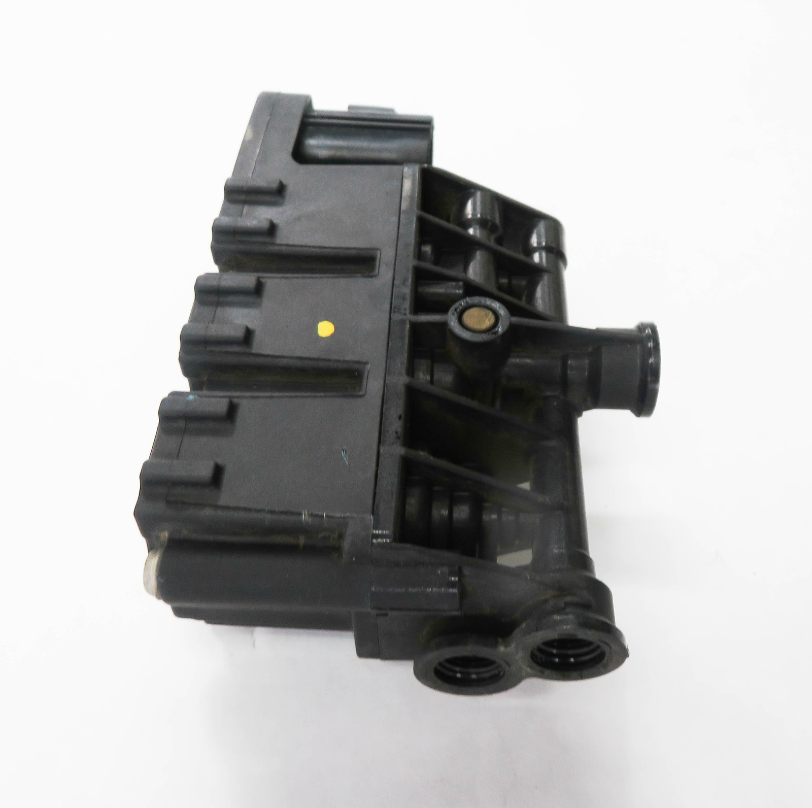 2011 RANGE ROVER (L322) AIR SUSPENSION RELIEF VALVE BLOCK