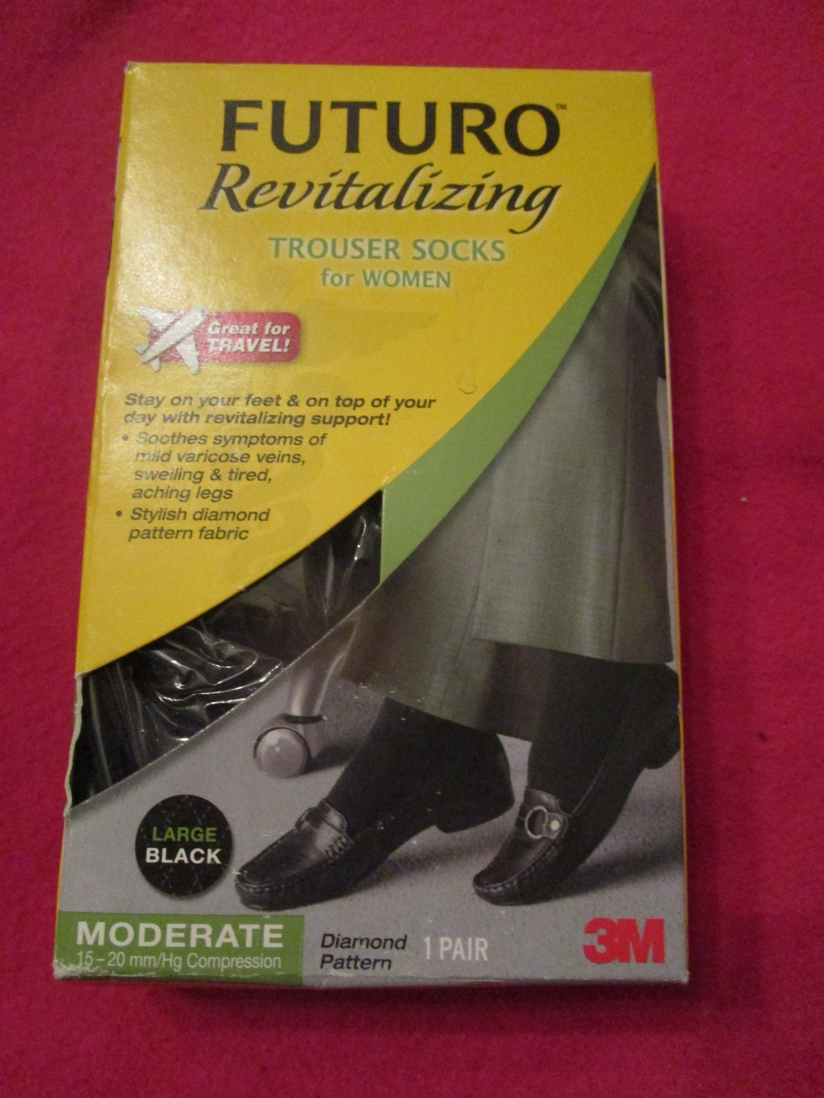 Futuro Revitalizing Trouser Socks for Women Black Moderate Compression Large