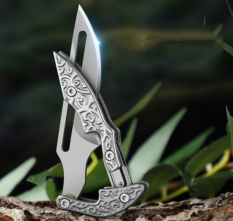 Folding Blade Knife Mechanical Pocket Knife Pocket Tactical Steel Sabre Knife