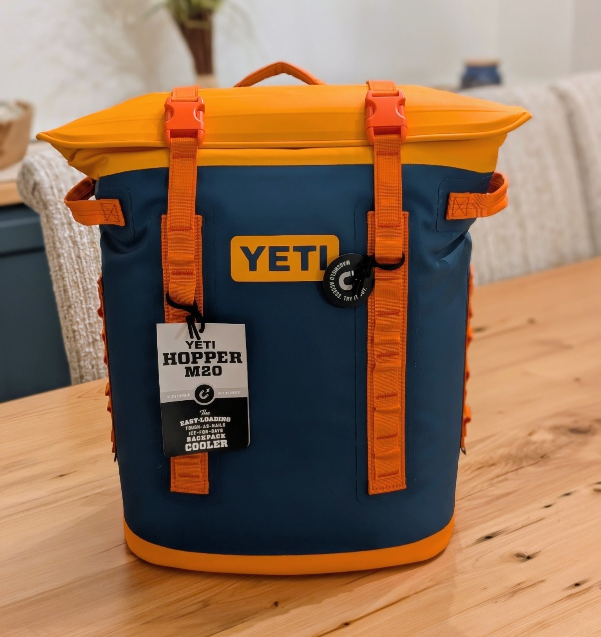 YETI Hopper Backpack Cooler - King Crab Orange/Agave Teal