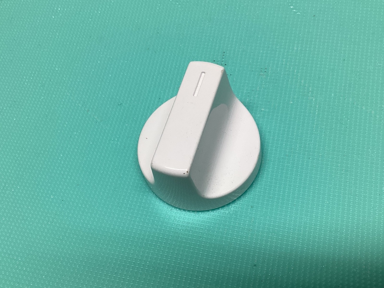 W11613600 Genuine Whirlpool Slide In Range Burner Control Knob W11613600