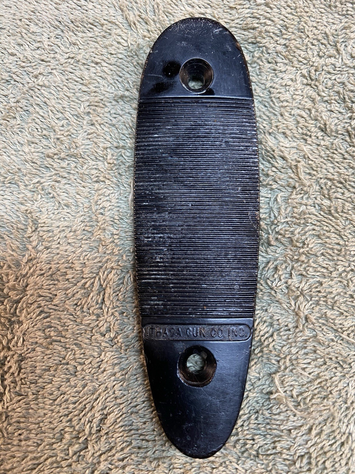 Original VTG Black Ithaca Gun Company Butt Plate Shotgun/Rifle W/Measurements.