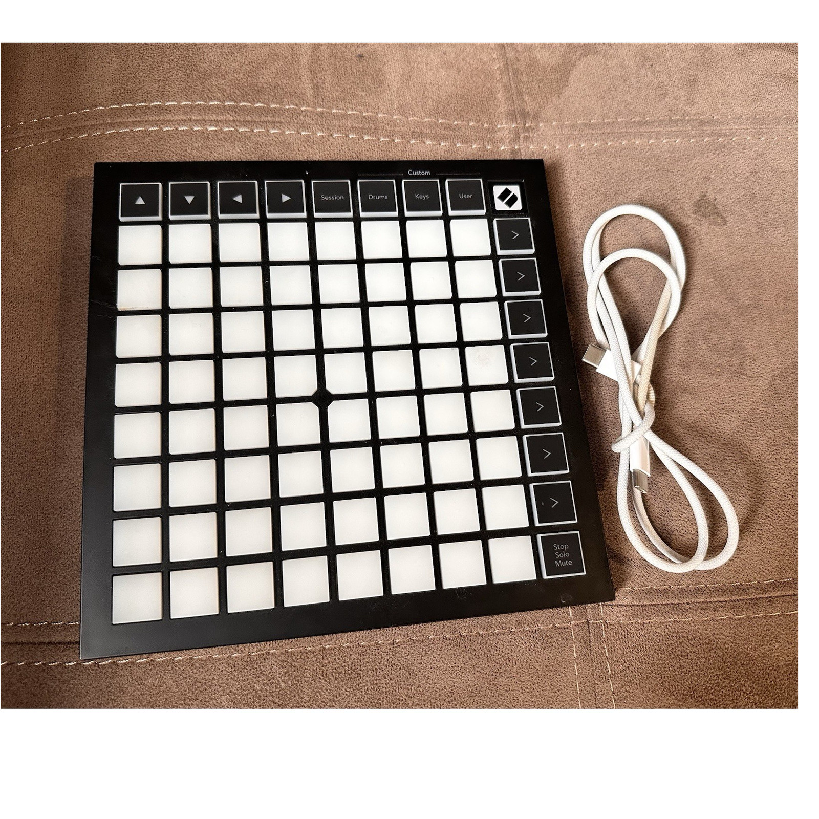 Novation Launchpad Mini 64-Pad USB MIDI Pad Controller Grid w/ USB Cable