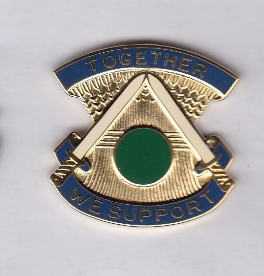 US Army 423rd Quartermaster QM Bn Support Supply crest DUI badge V-21