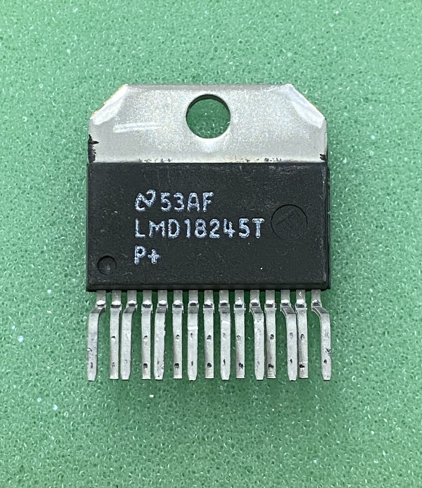 NEW LMD18245T Full Bridge Motor Driver 15-Pin(15+Tab) TO-220 NOS