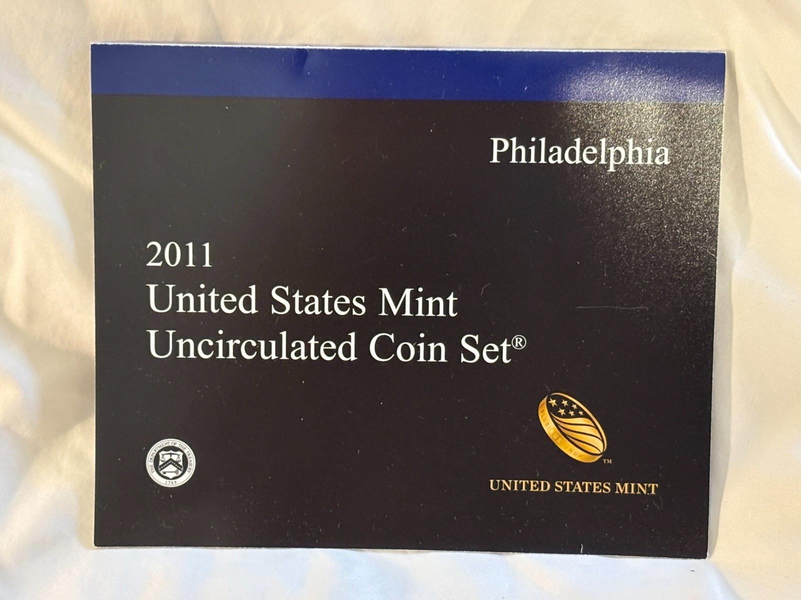 U.S. Mint Uncirculated Coin Set Philadelphia 2011 NIB w/ COA & OGP Box 14 Coins