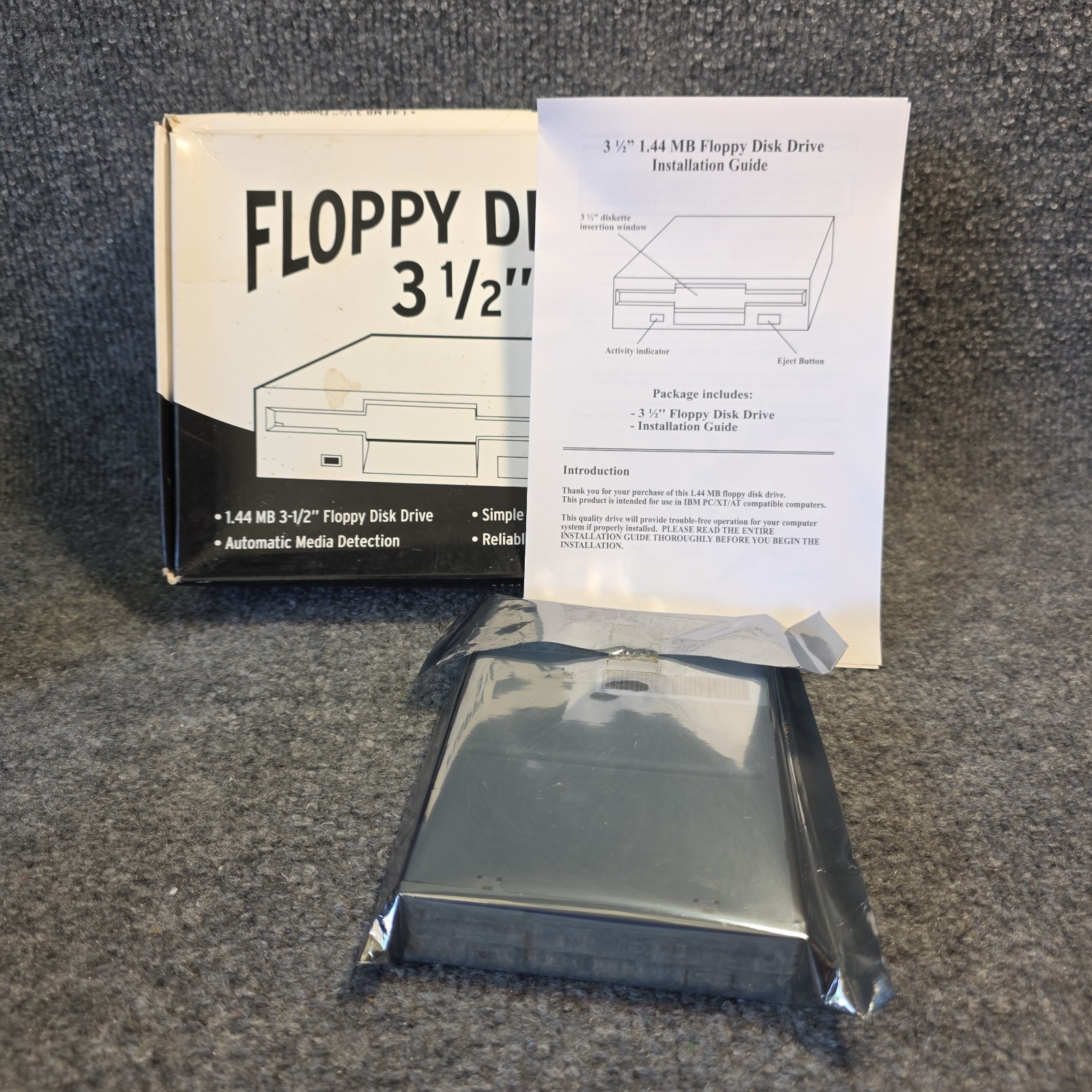 COMP USA 3.5" Internal Floppy Drive Vintage PC NIP READ