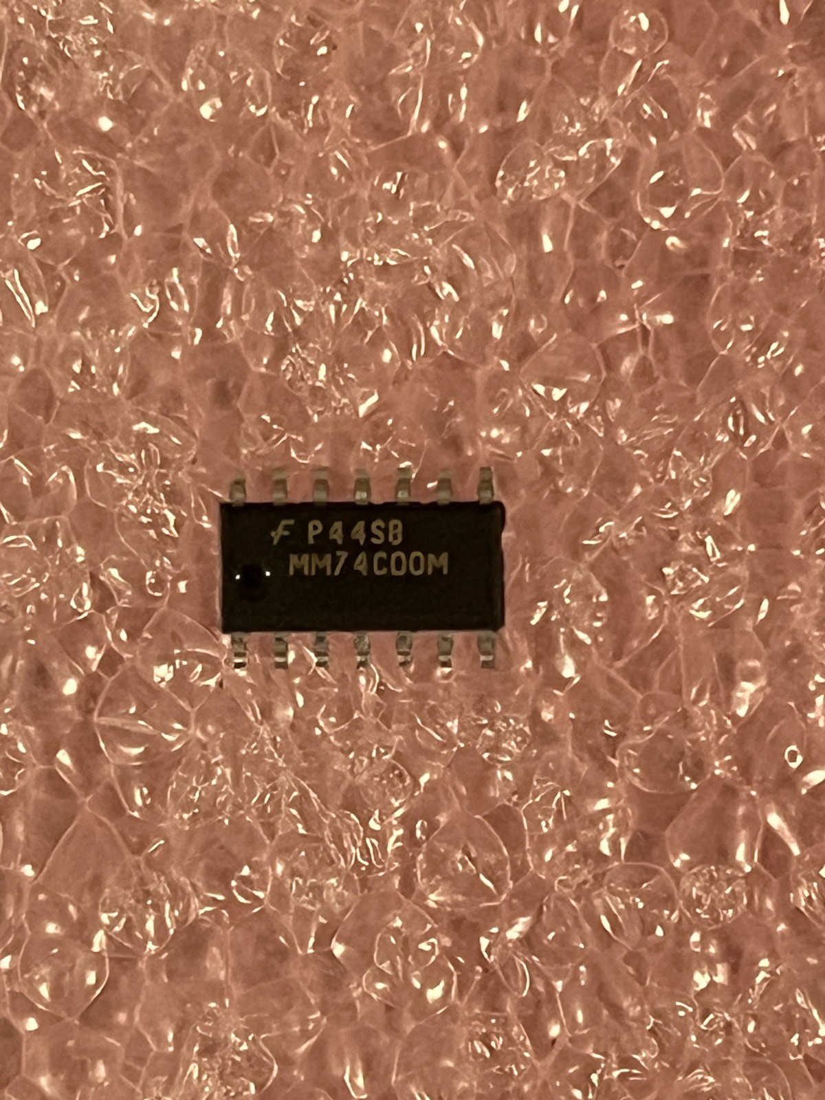MM74C00M IC GATE NAND 4CH 2-INP 14 SOIC FAIRCHILD SEMICONDUCTOR (LOT OF 1)