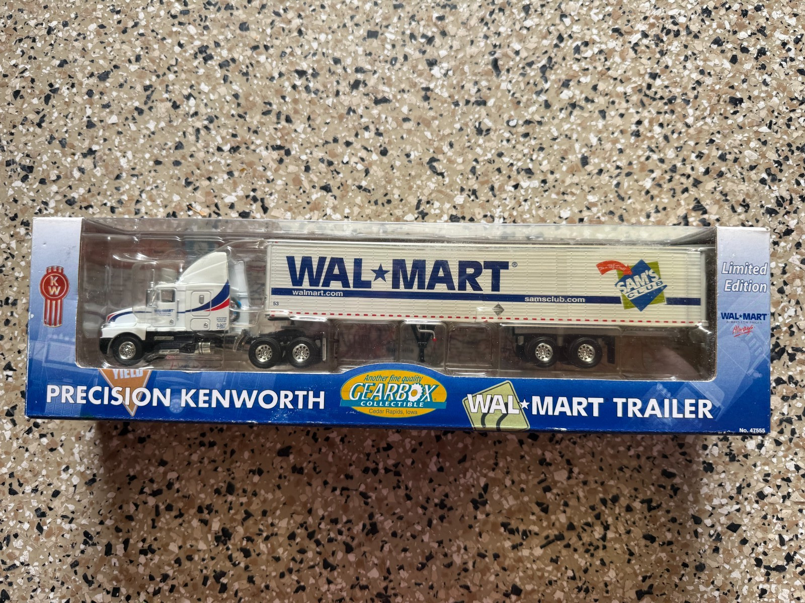 1/64 GEARBOX WALMART SAMS CLUB KENWORTH