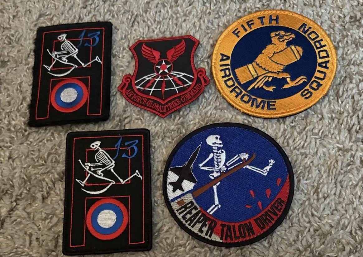 8 USAF Pilot Squadron Patches & Scarf ~ 13th BS B-2 / Talon Driver ~ hook / loop