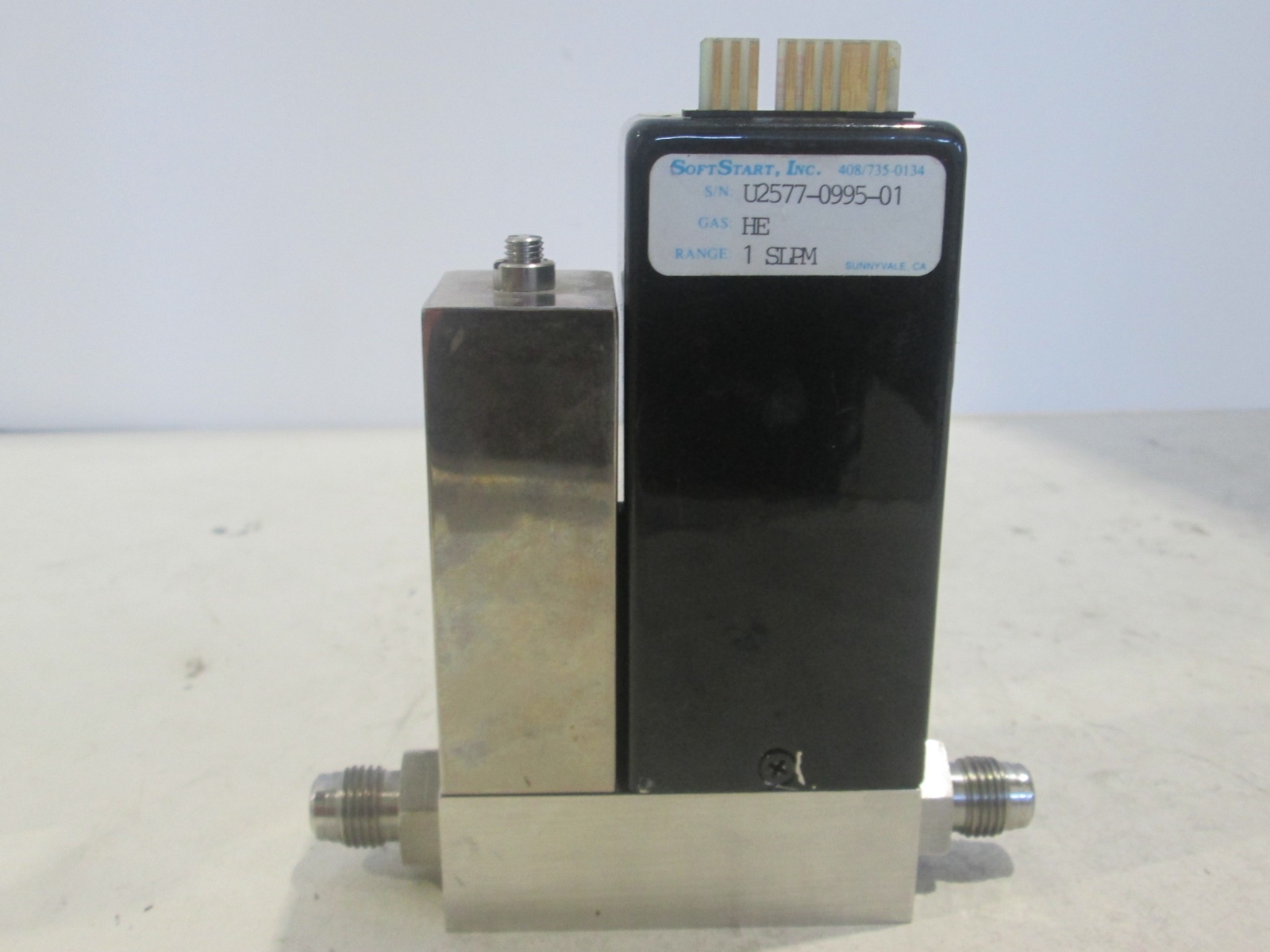 Unit, UFC-1200A, Mass Flow Controller, 1 SLPM, He, Used