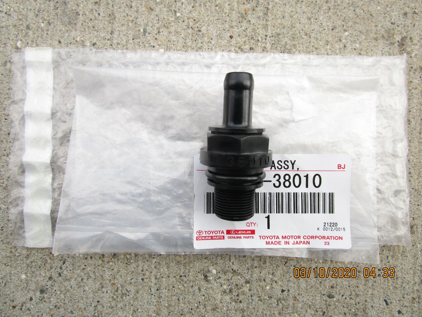FITS: 07 - 17 LEXUS LS460 4.6L V8 VENTILATION VALVE SUB ASSEMBLY OEM NEW