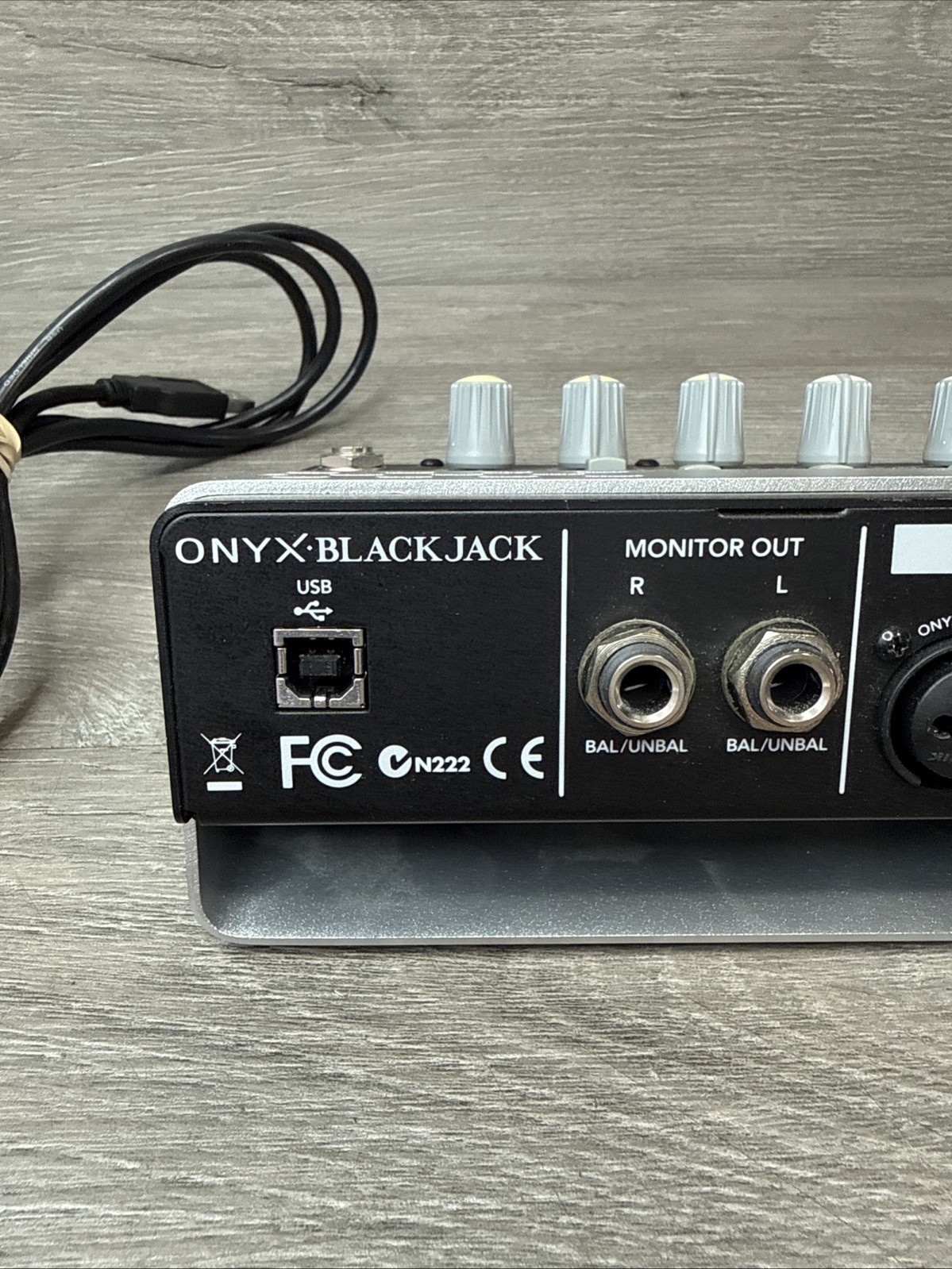 Mackie Onyx Blackjack 2x2 USB Audio Interface - Studio Quality Recording