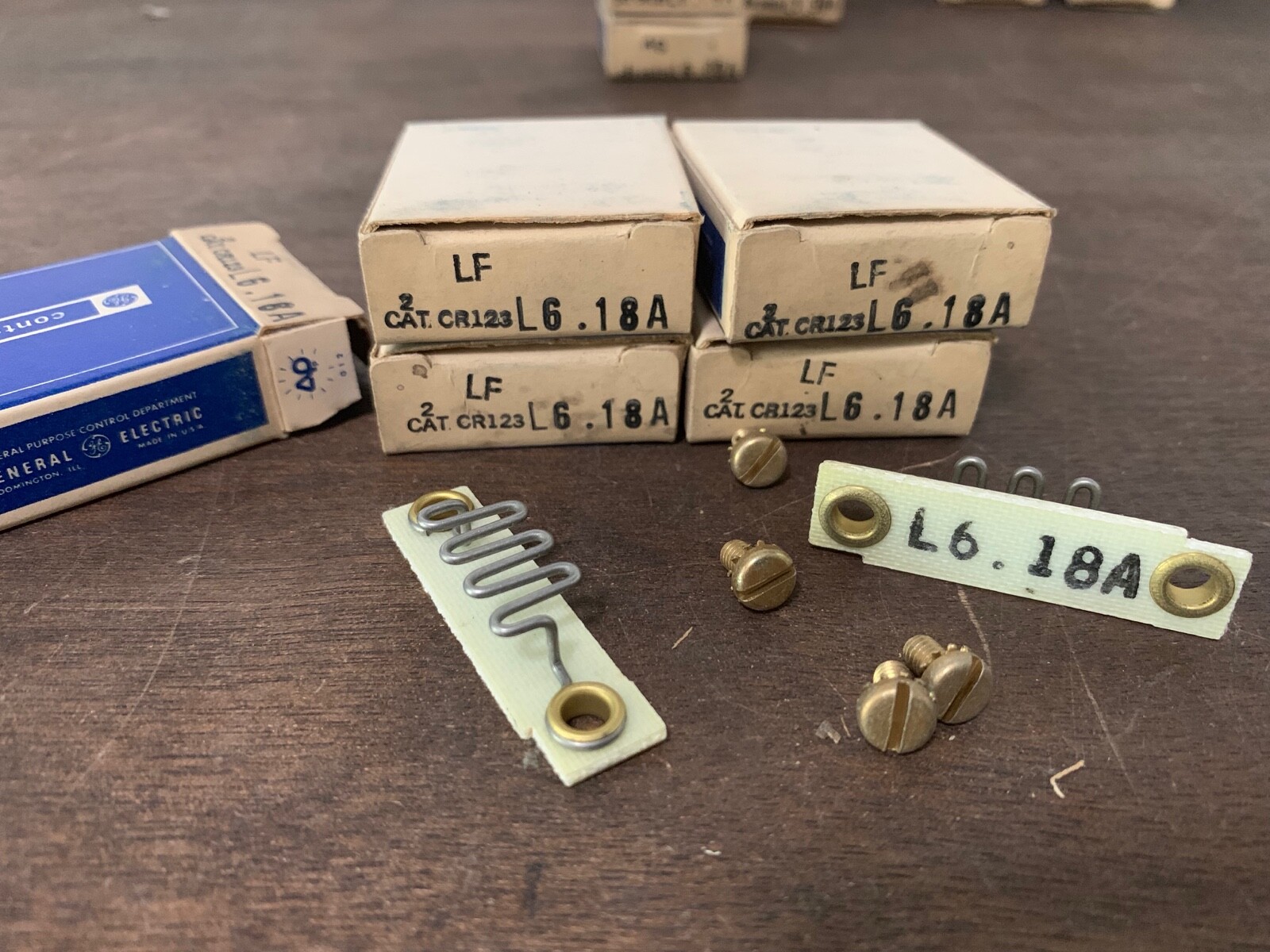 Total of 10 GE Overload Relay Heater Elements CR123L618A, 0.18A, NOS