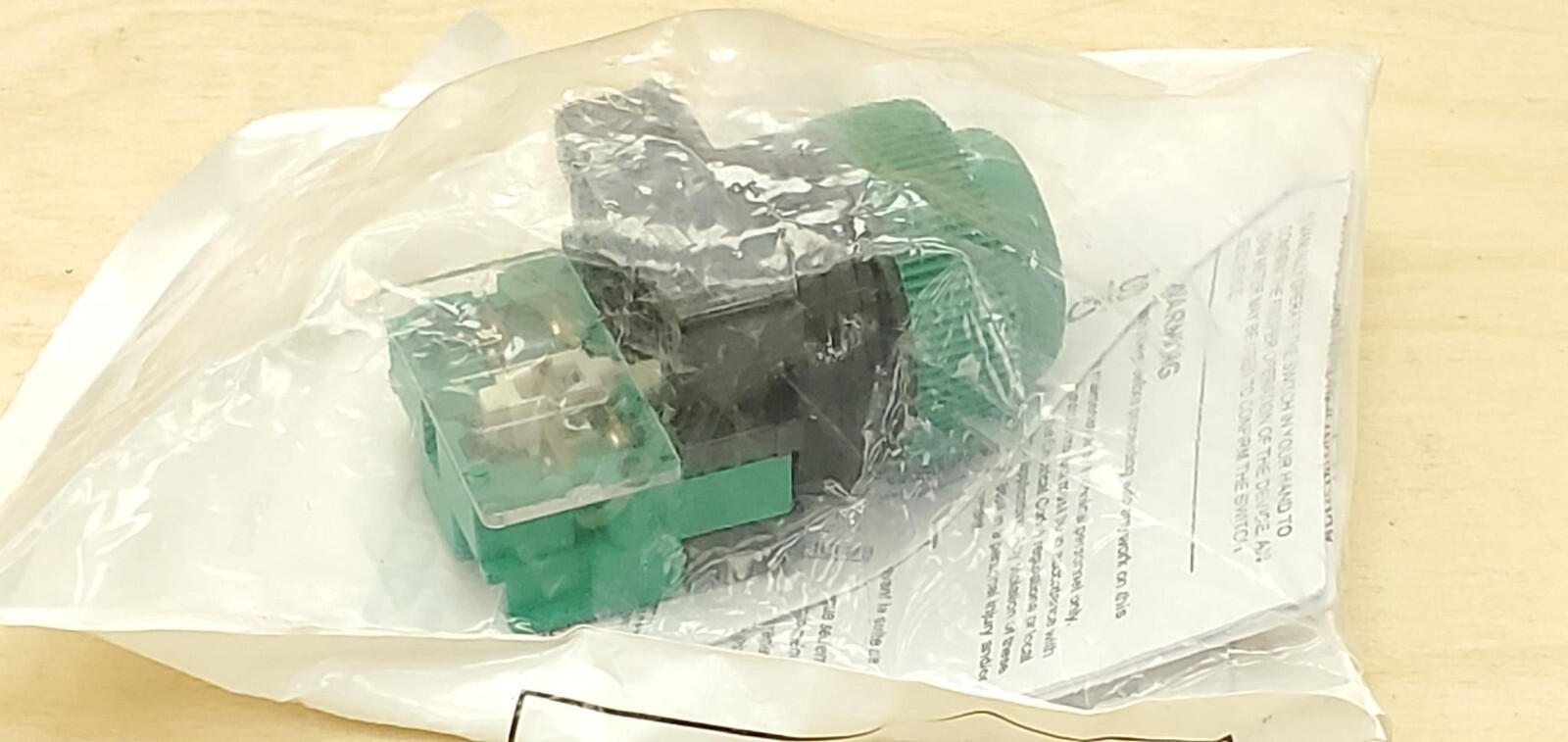 C3Controls PBO-RBGN-NO 30MM Pushbutton Green. New in Bag.
