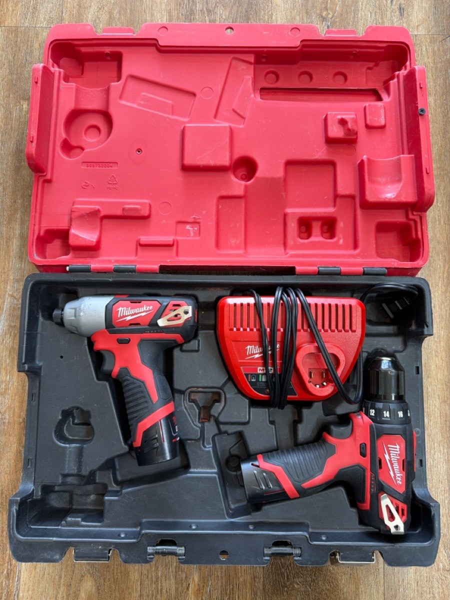 MILWAUKEE TOOLS 2597-22 (SBL016032)