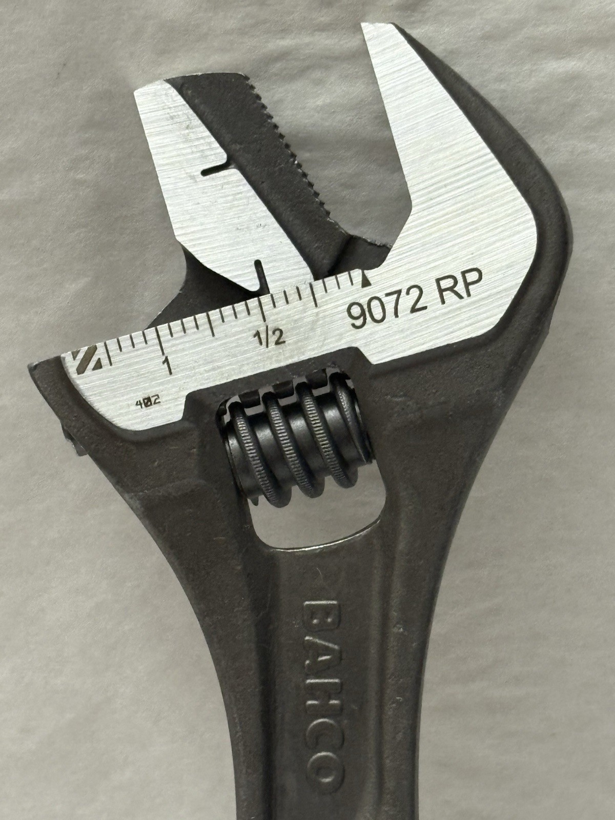 New BAHCO 8072 US 10” Adjustable Wrench With Scale Black (SH1)