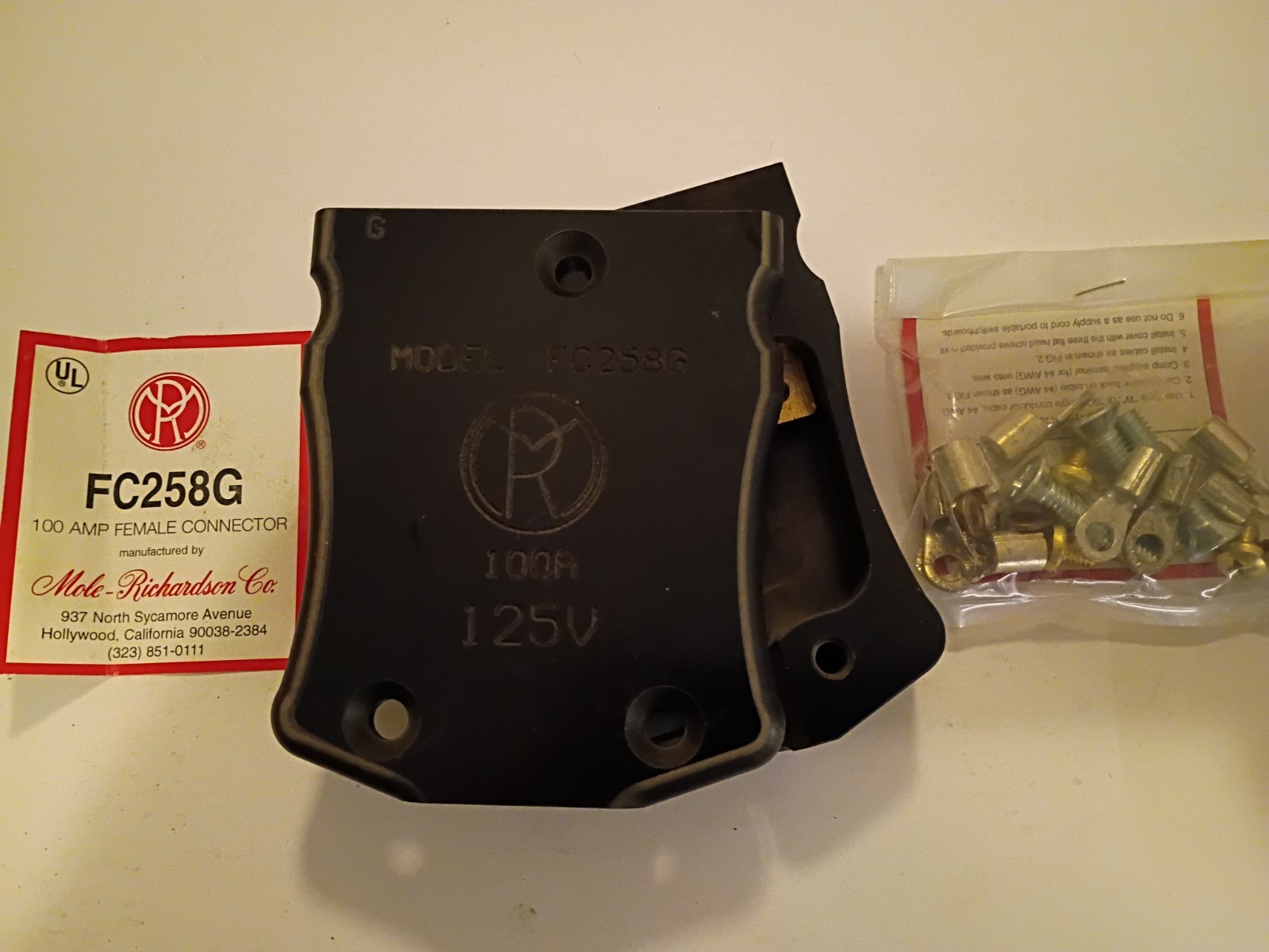 Mole-Richardson FC258G Bates Connector 100 AMP / 125 Volt Female