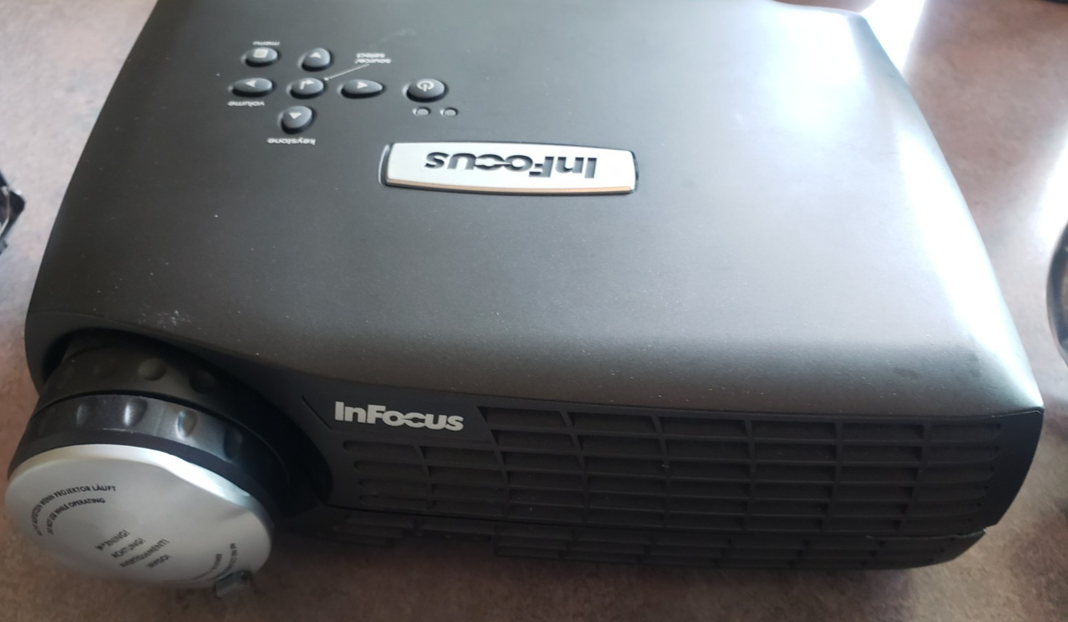 InFocus LP70+ DLP Home Theater Projector with Cords and Lamp, TESTED WORKS