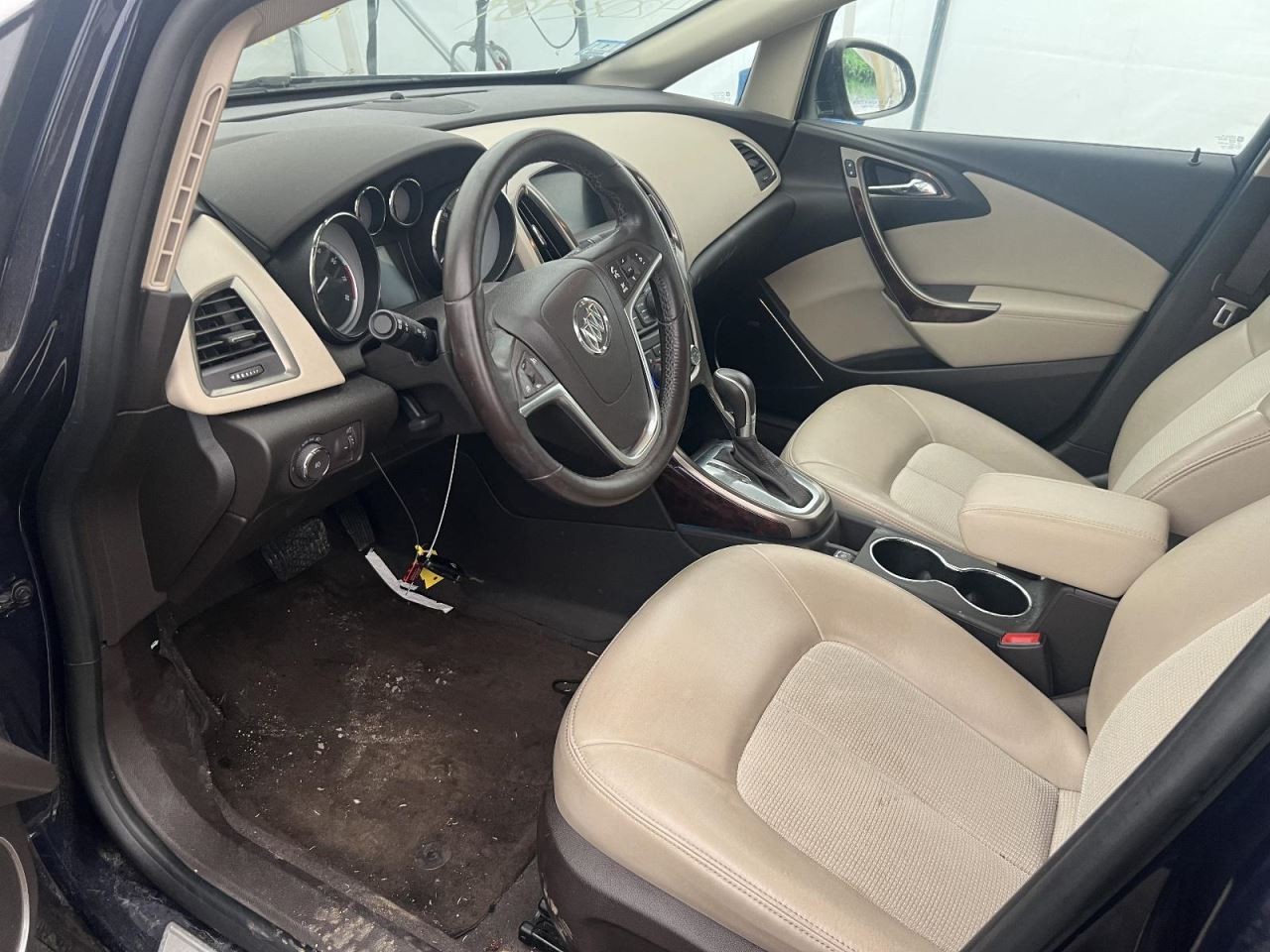 Steering Column Floor Shift Without Pre-crash System Fits 16-17 VERANO 205933