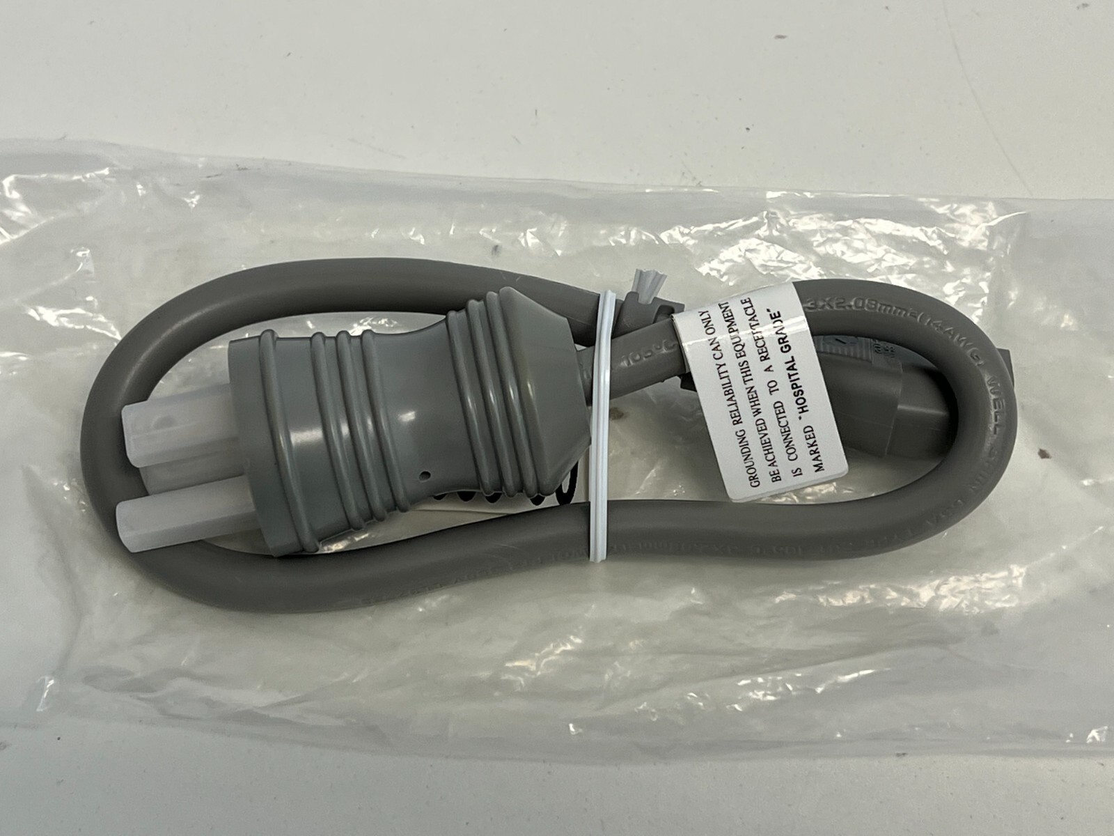 ZZ15: 005589-00 Hospital Grade Power Cable