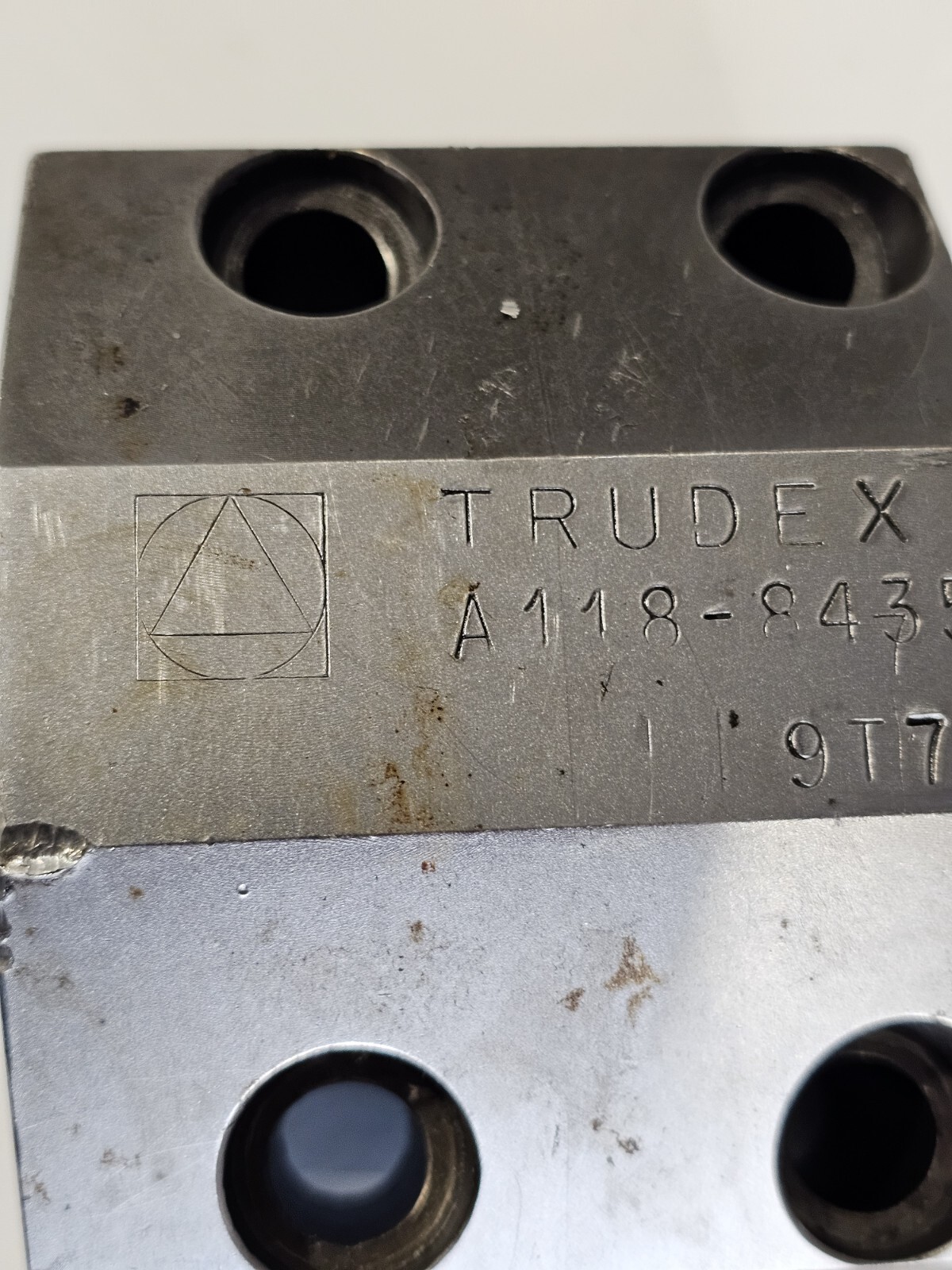 1-1/2" ID TURRET TOOL BLOCK OKUMA LB 80MM x 45MM SIMILIAR TO TRUDEX A118-8435