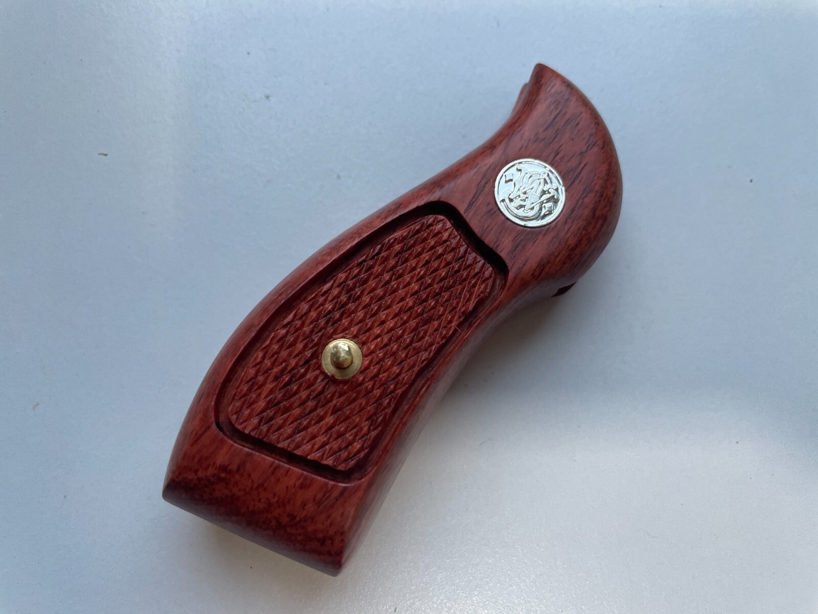 Wood Decorative Grip for S&W N FRAME ROUND BUTT Revolver classic panel pattern03