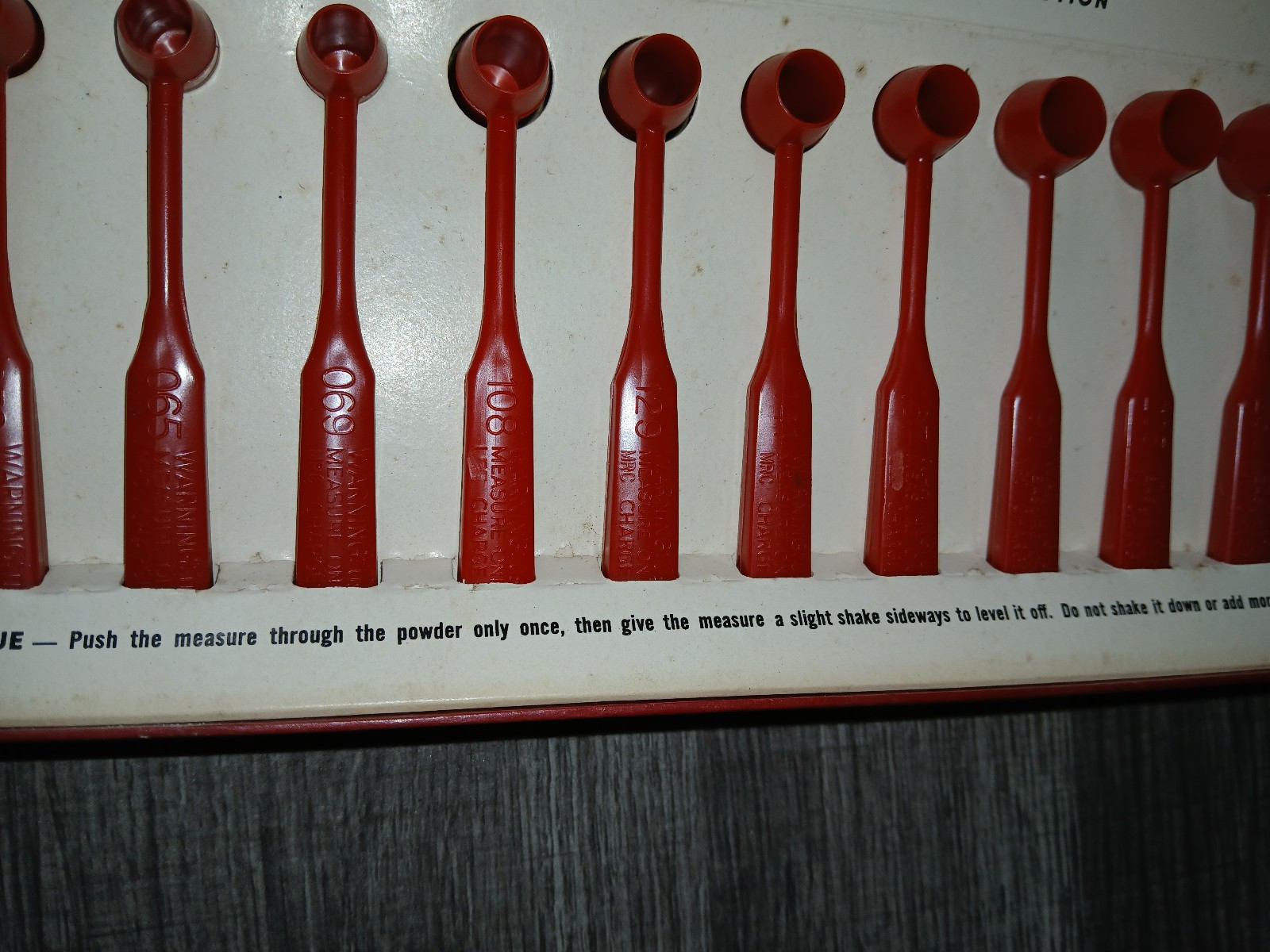MRC Powder Scoops & Measures with Chart - Used