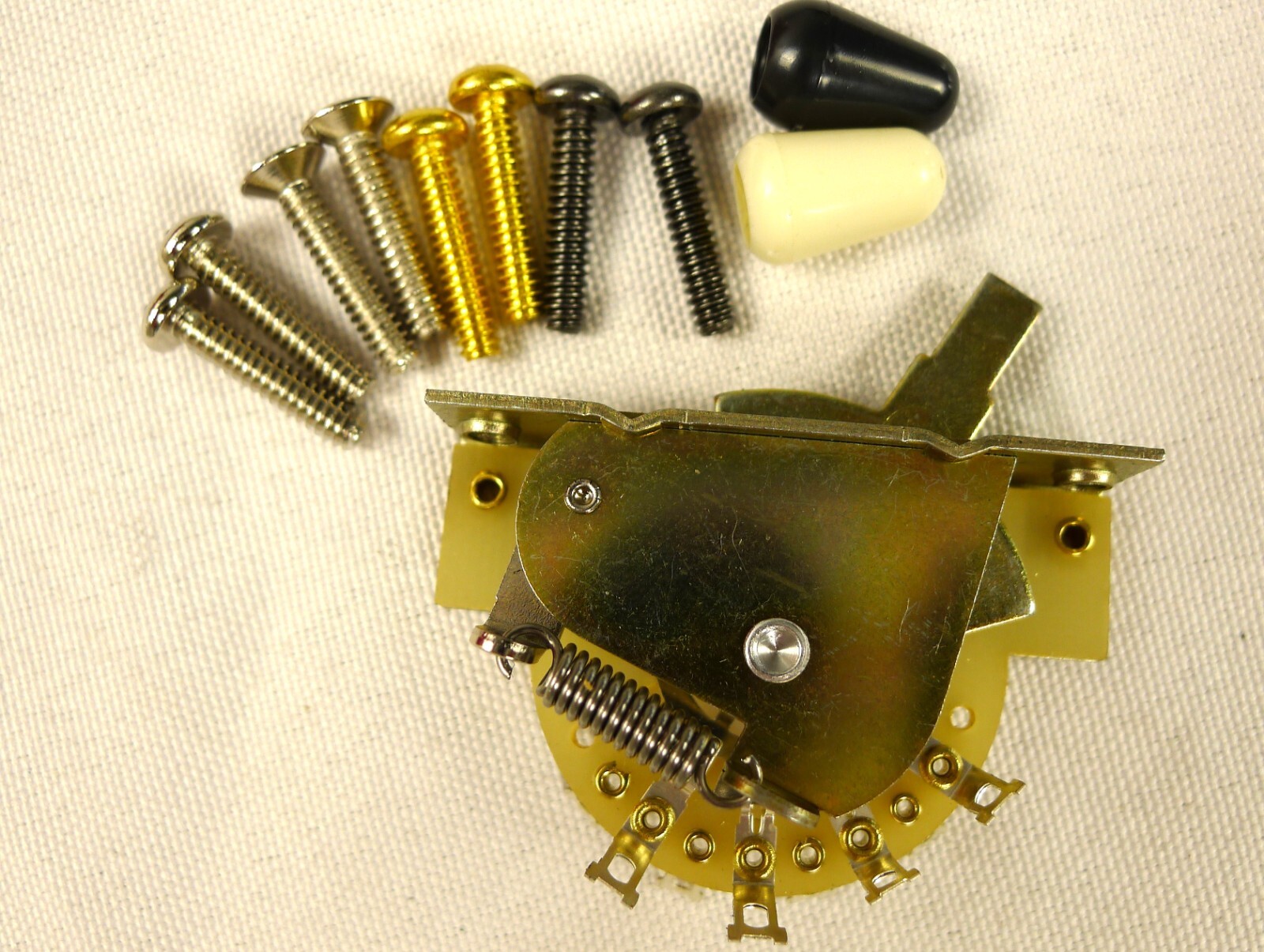 5 Way Blade Lever Switch With Cream/Black Knob 6-32 Screws For Strat Guitar