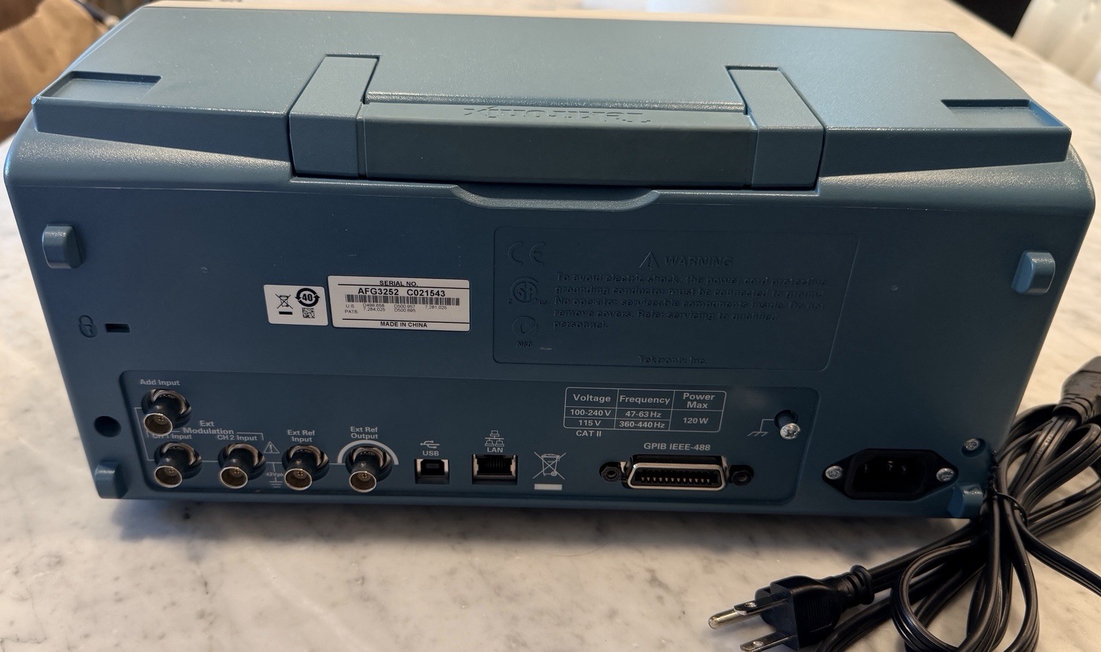 Tektronix AFG3252C Dual Channel Arbitrary/Function Generator 2 GS/s 240 MHz