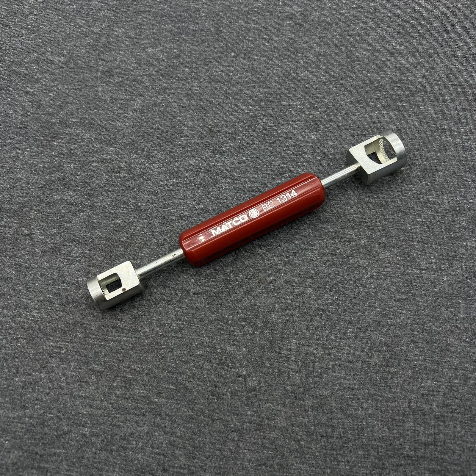 Matco Tools BC1314 - Double Ended Brake Hold Down Spring Removal/Installer  Tool