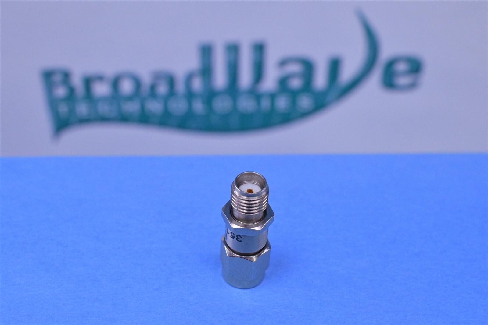 Broadwave Technologies DC-18 GHz Fixed Attenuator 50 Ohm .5W SMA Male 8dB