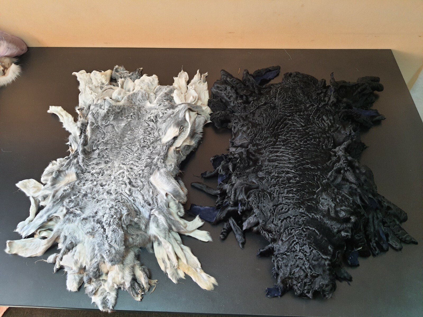 Karakul fur pelt,swakara, astrakhan pelts, fur skin, genuine fur, animal pelt,