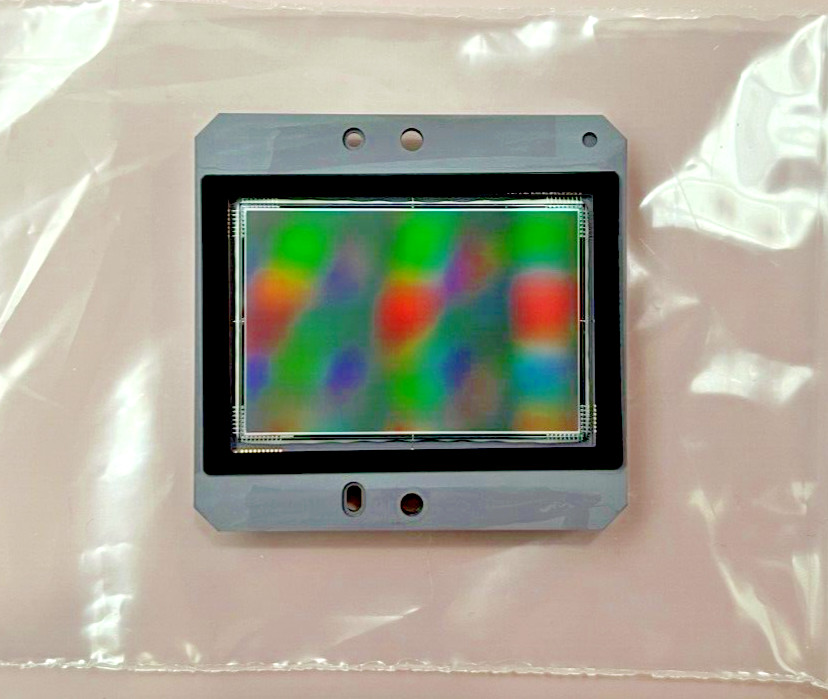 New OnSemi KAI-29050-AXA Interline CCD Image Sensor, 29MP, 6576(H) X 4384(V)