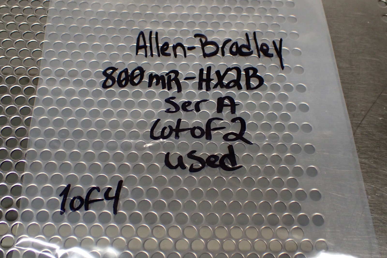 Allen Bradley 800MR-HX2B Ser A 2 Pos. Selector Switches With 800M-XAR (Lot of 2)