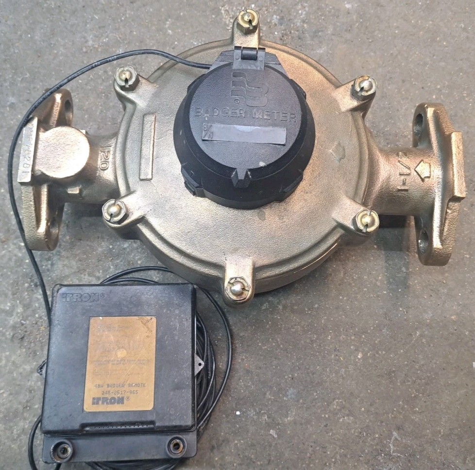 Badger Record All M120 1-1/2"  Water Meter Direct Read (Flanged) Bronze Polished