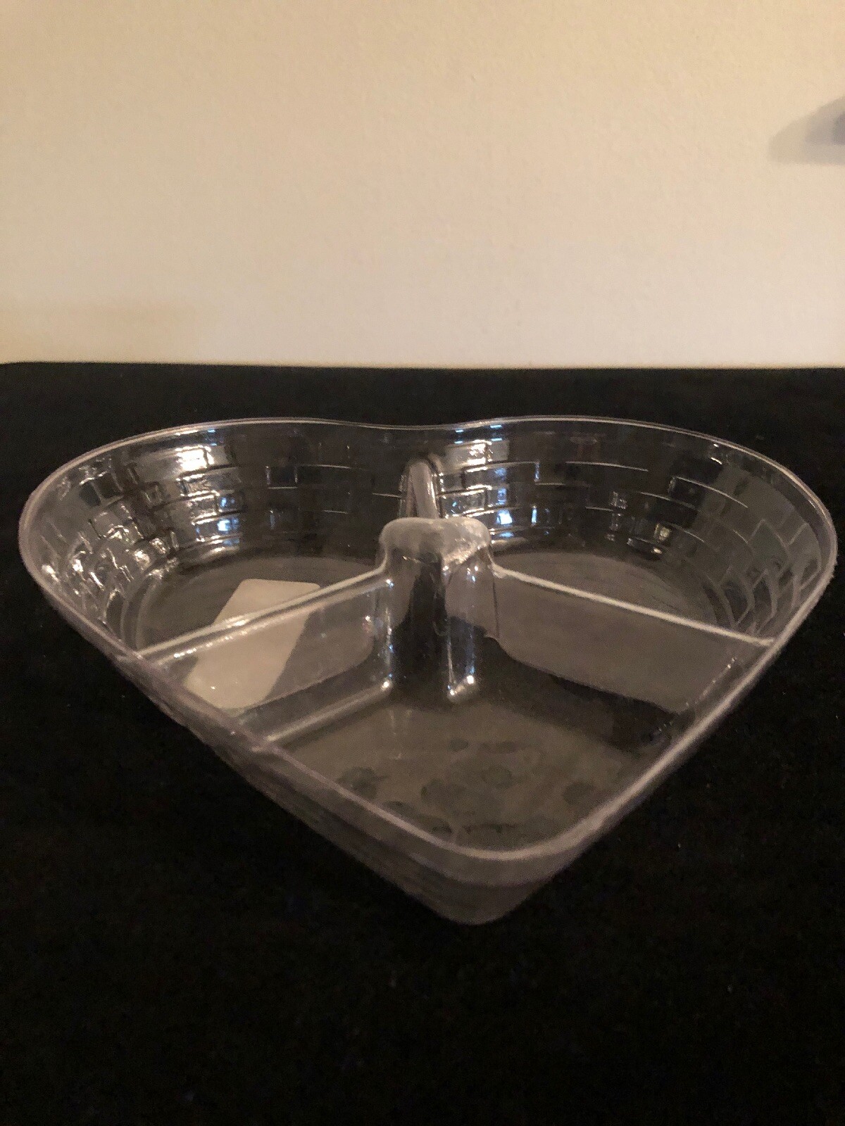 Longaberger 2005 Sweetest Heart Basket Divided Protector