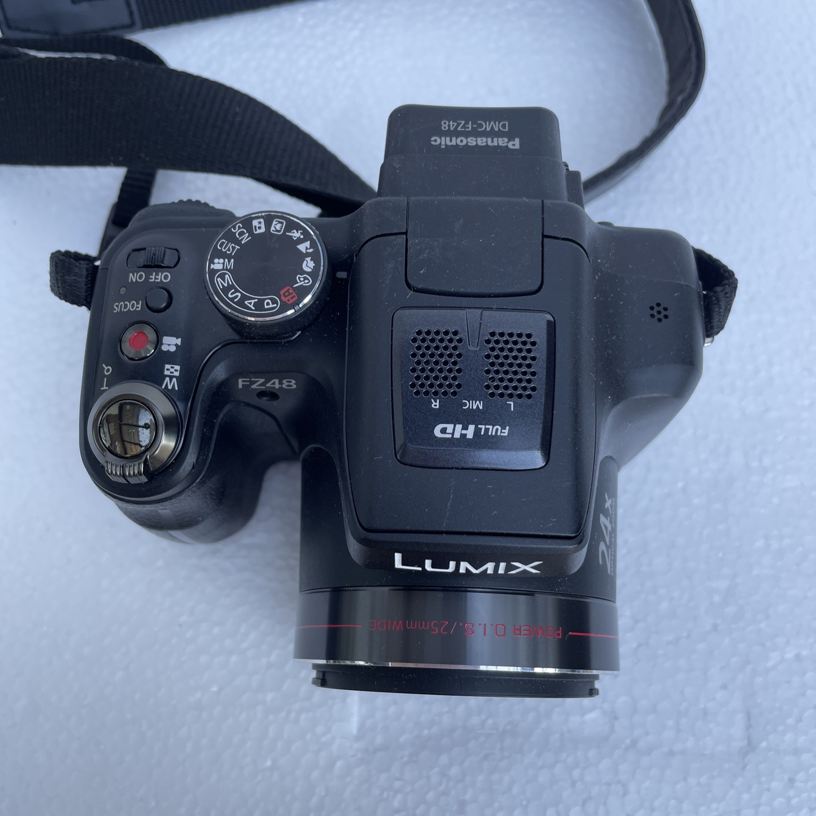 Panasonic LUMIX DMC-FZ48 12.1MP Full HD Digital Bridge Camera 24x Zoom Untested